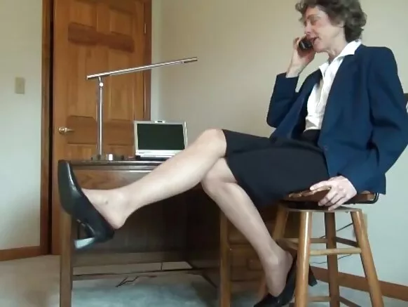 Bilchaan ho'aa lesbian grannies miila isaanii hose.