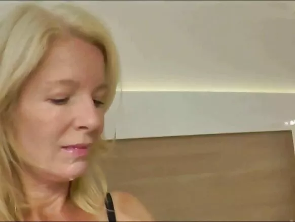 Anal blonde milf bilchaataa dubartoota bilchaataa mexican walqunnamtii saalaa raawwachuu.
