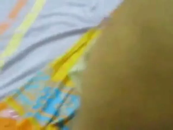 Desi bilchaataa qullaa aunty in saree ass fucking.