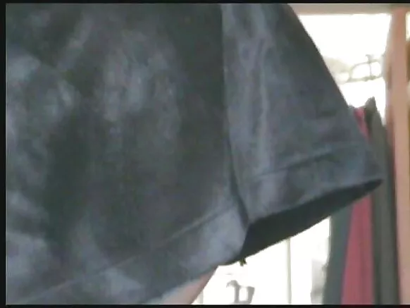 Granny upskirt, jaarsoliin xxx bilchaataa.
