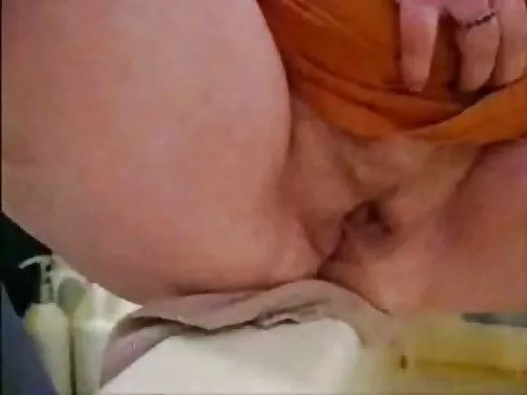 Giiftii dulloomtuu baayyee jallaa! Qabsaa'ota durii bilchaataa kan amaataroota porn.